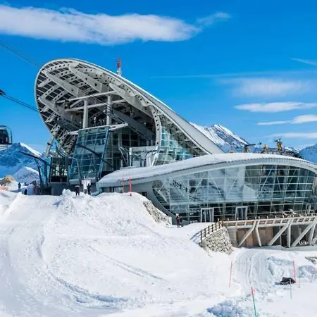 La Maison Des Guides - Trilocale A 500 Mt Dalle Piste Di Dolonne Apartament