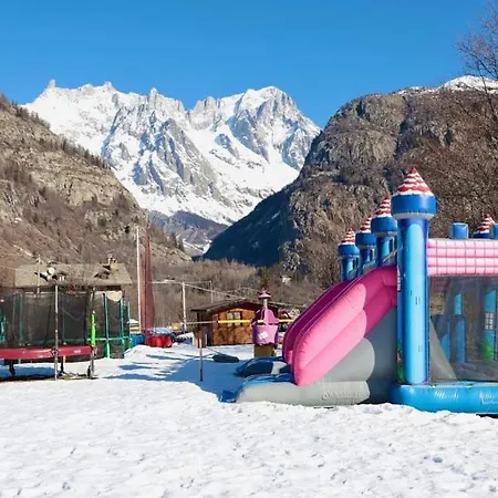 Апартаменты La Maison Des Guides - Trilocale A 500 Mt Dalle Piste Di Dolonne Курмайор