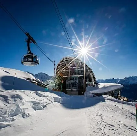 Apartment La Maison Des Guides - Trilocale A 500 Mt Dalle Piste Di Dolonne Courmayeur