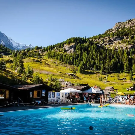 Apartament La Maison Des Guides - Trilocale A 500 Mt Dalle Piste Di Dolonne Courmayeur