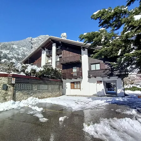 La Maison Des Guides - Trilocale A 500 Mt Dalle Piste Di Dolonne Апартаменты *