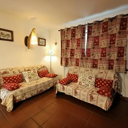 Apartamento La Maison Des Guides - Trilocale A 500 Mt Dalle Piste Di Dolonne